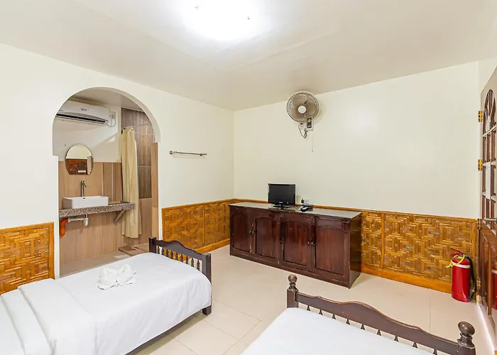 Coucou Br Hotel Pooc